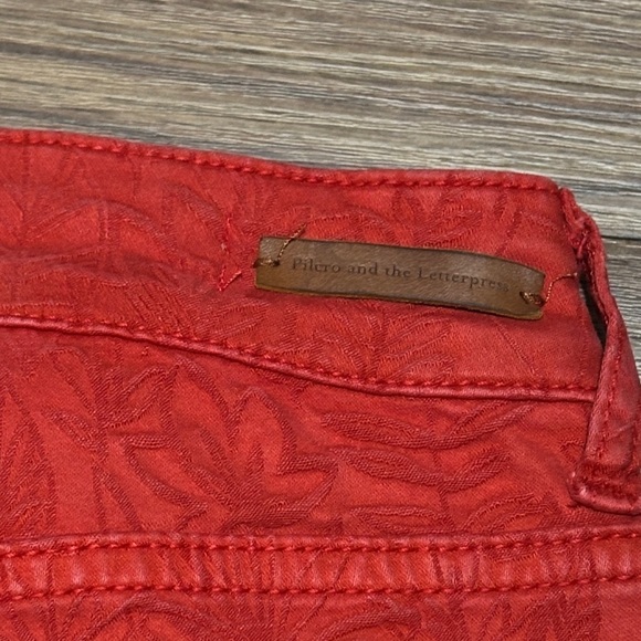 🔥🔥🔥Pilcro and the Letterpress Red Skinny Jeans with Floral Print Size: 26🔥🔥🔥 - Picture 8 of 9